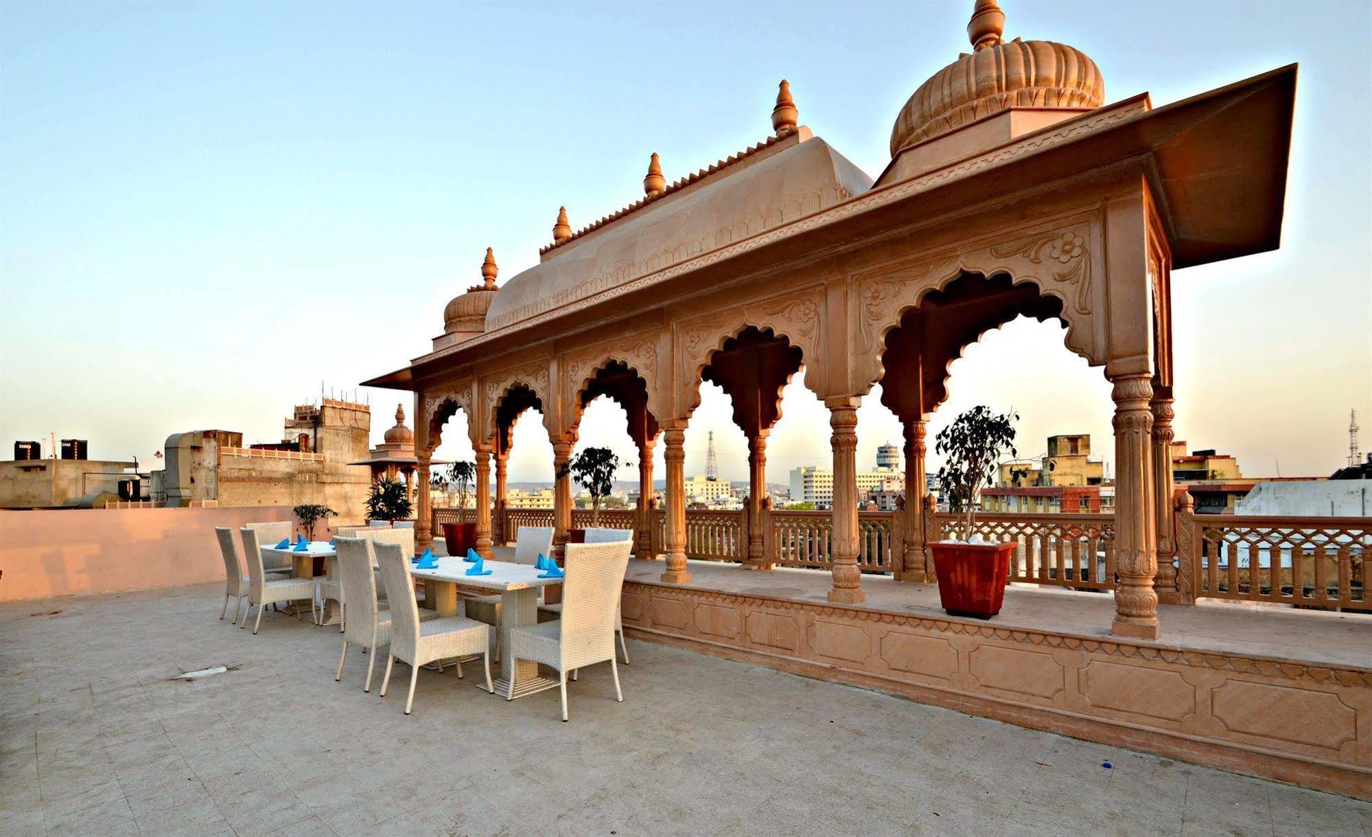 Hotel Ram Singh Palace Джапур Экстерьер фото